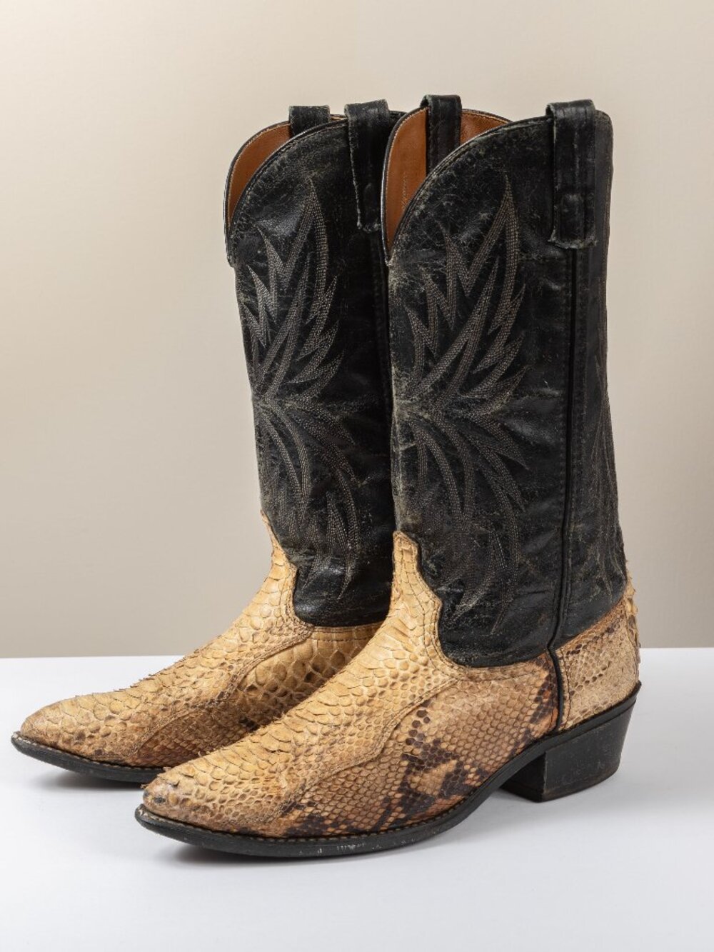 Vintage 80s Acme Genuine Snakeskin Python Cowboy Boots Mens 9.5 D Black Western